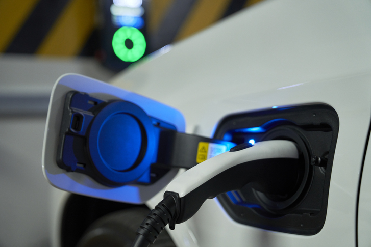 Hybrid Cars vs. Electric Cars